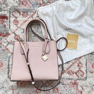 Michael Kors crossbody purse